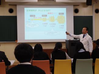 本校特別講師の林和彦先生が本校での授業についてブログに載せてくださいました