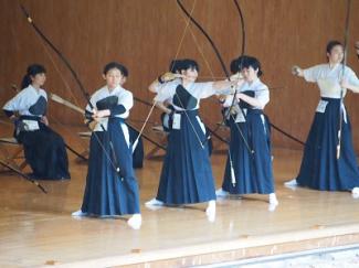 中学弓道部が東京都中学個人選手権大会に高校弓道部が関東大会都予選会に出場しました