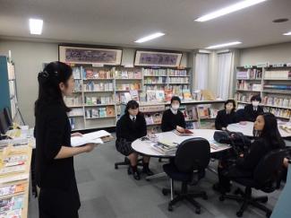 高２世界史・日本史の授業で図書館調べ学習