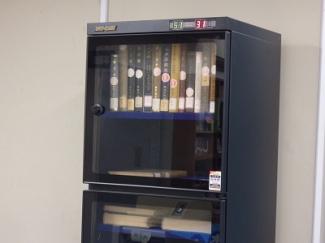 図書館の新渡戸・森本コーナー
