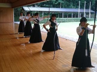 弓道部が合同練習を実施しました