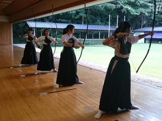 弓道部が合同練習を実施しました